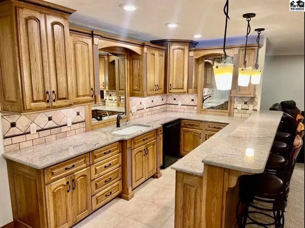 1310 E Arlington Road Hutchinson KS 67501