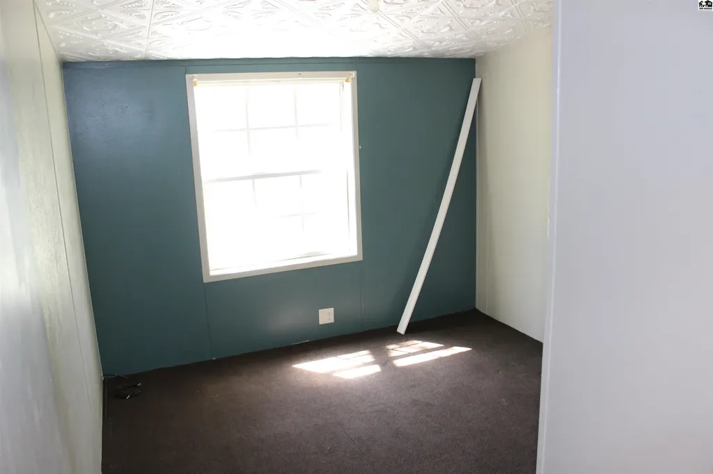 528 W Cleveland Street Marion KS 66861