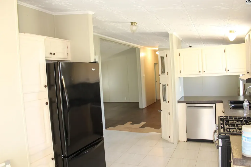 528 W Cleveland Street Marion KS 66861
