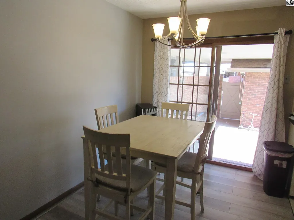 2810 Westminster Drive Hutchinson KS 67502