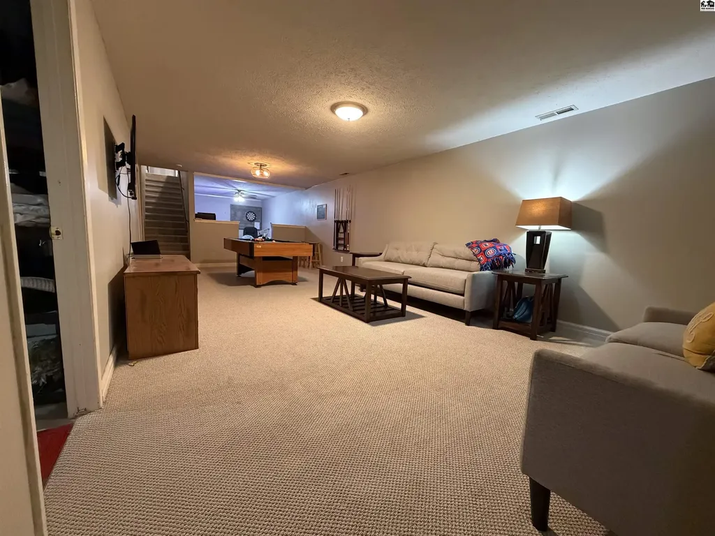 315 E Forest Avenue South Hutchinson KS 67505