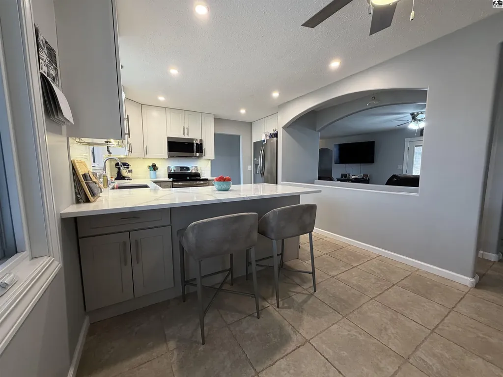 315 E Forest Avenue South Hutchinson KS 67505
