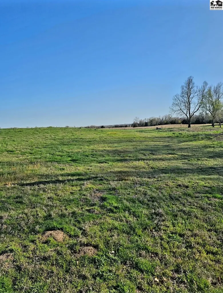 00000 E 30th Avenue Hutchinson KS 67502