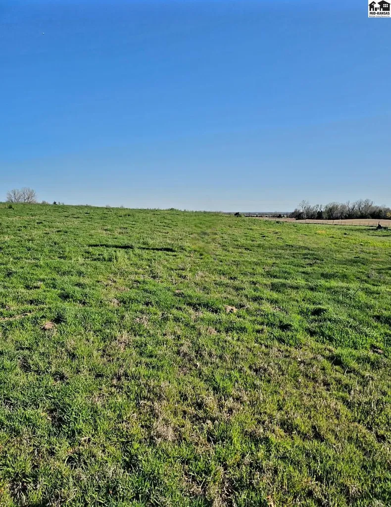 00000 E 30th Avenue Hutchinson KS 67502