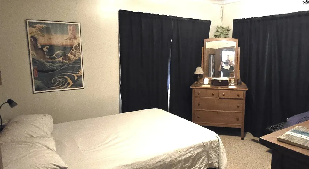 1 N Plum Street Hutchinson KS 67501