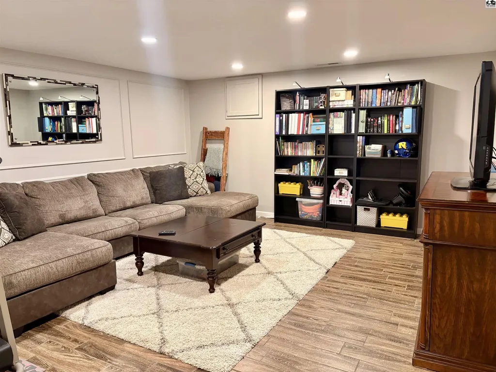 610 Idlewild Drive Hutchinson KS 67502