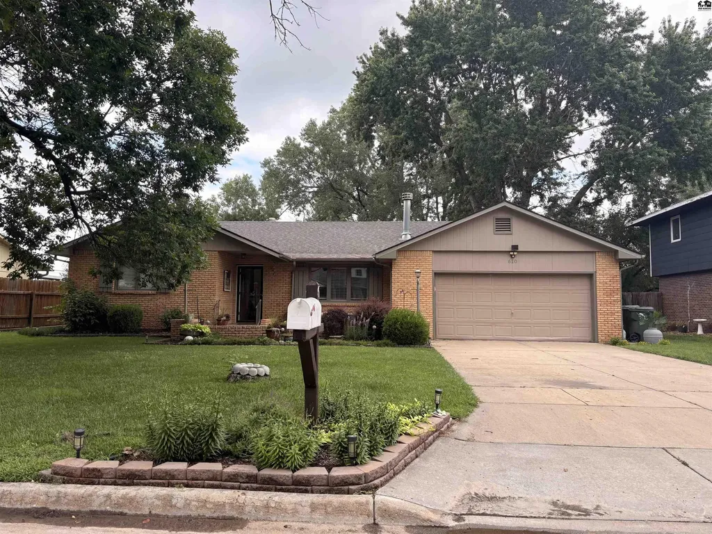 610 Idlewild Drive Hutchinson KS 67502