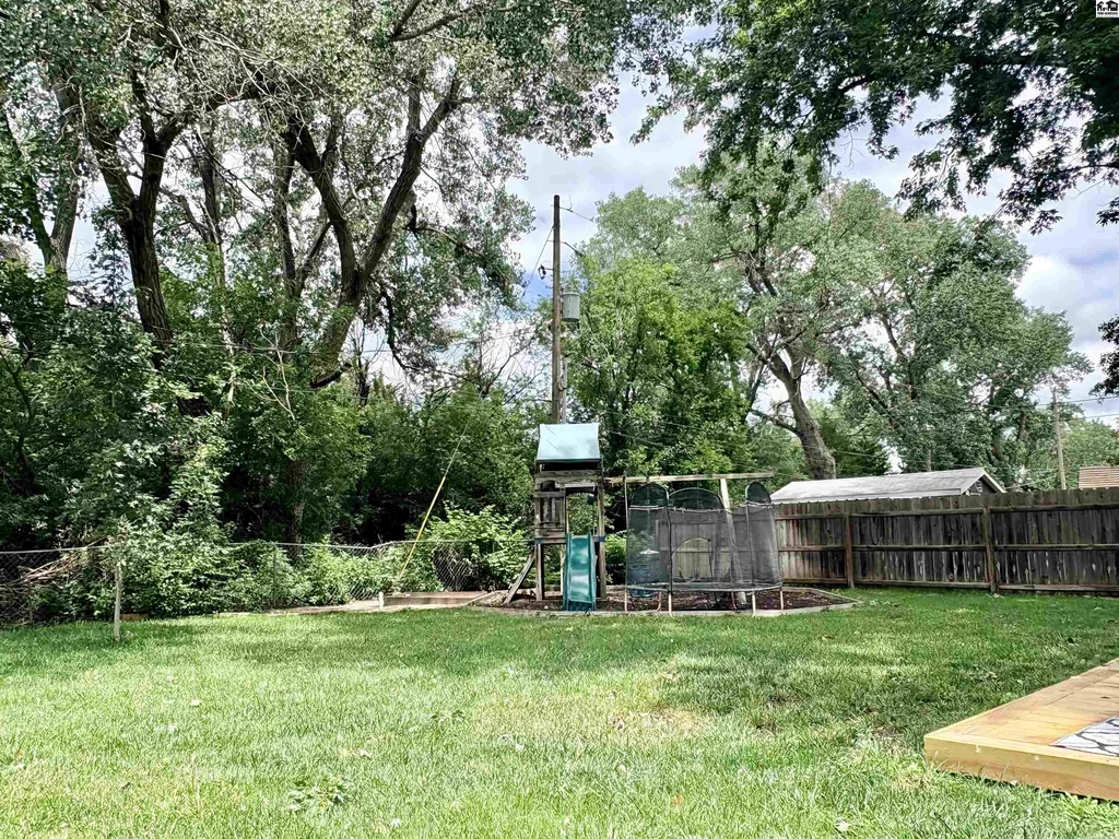 610 Idlewild Drive Hutchinson KS 67502