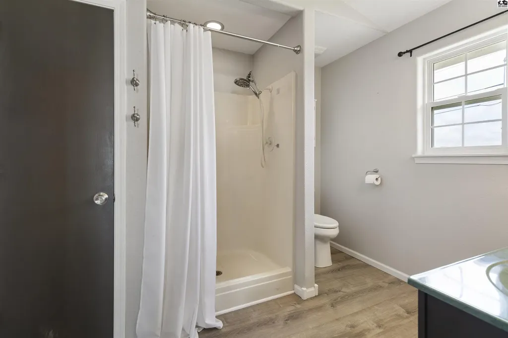 340 Kisiwa Village Road Hutchinson KS 67502