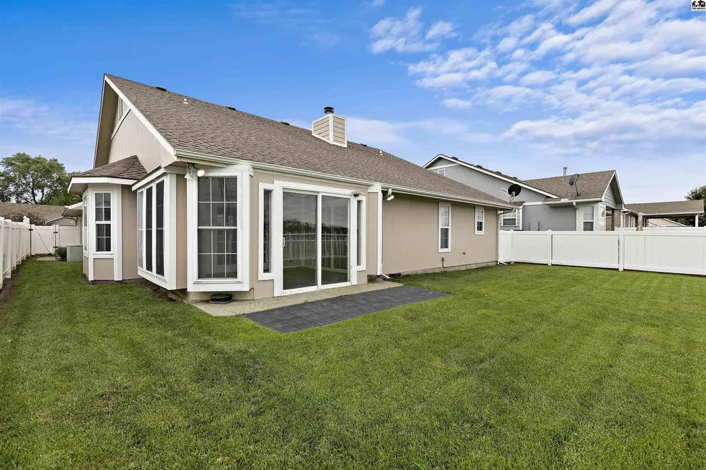 340 Kisiwa Village Road Hutchinson KS 67502