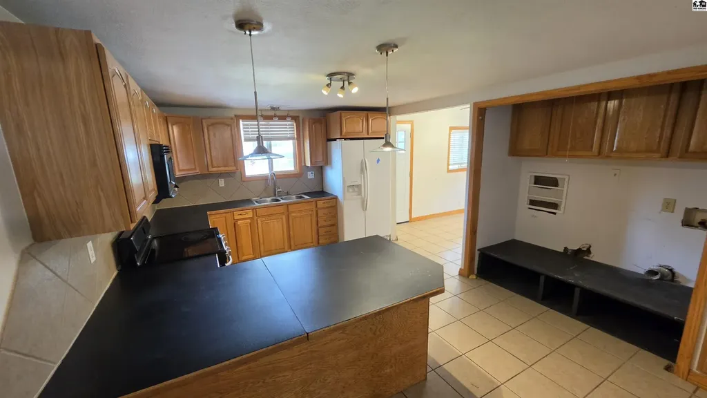 607 S Main Street Mcpherson KS 67460