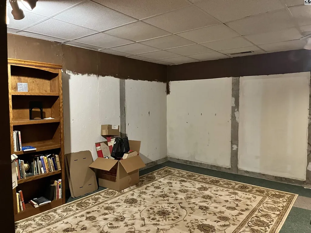 6435 S Halstead Road Halstead KS 67056