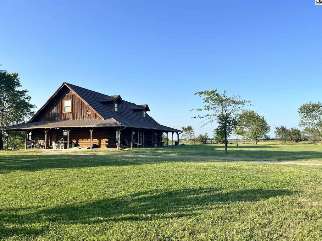 6435 S Halstead Road Halstead KS 67056