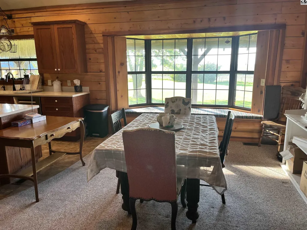 6435 S Halstead Road Halstead KS 67056