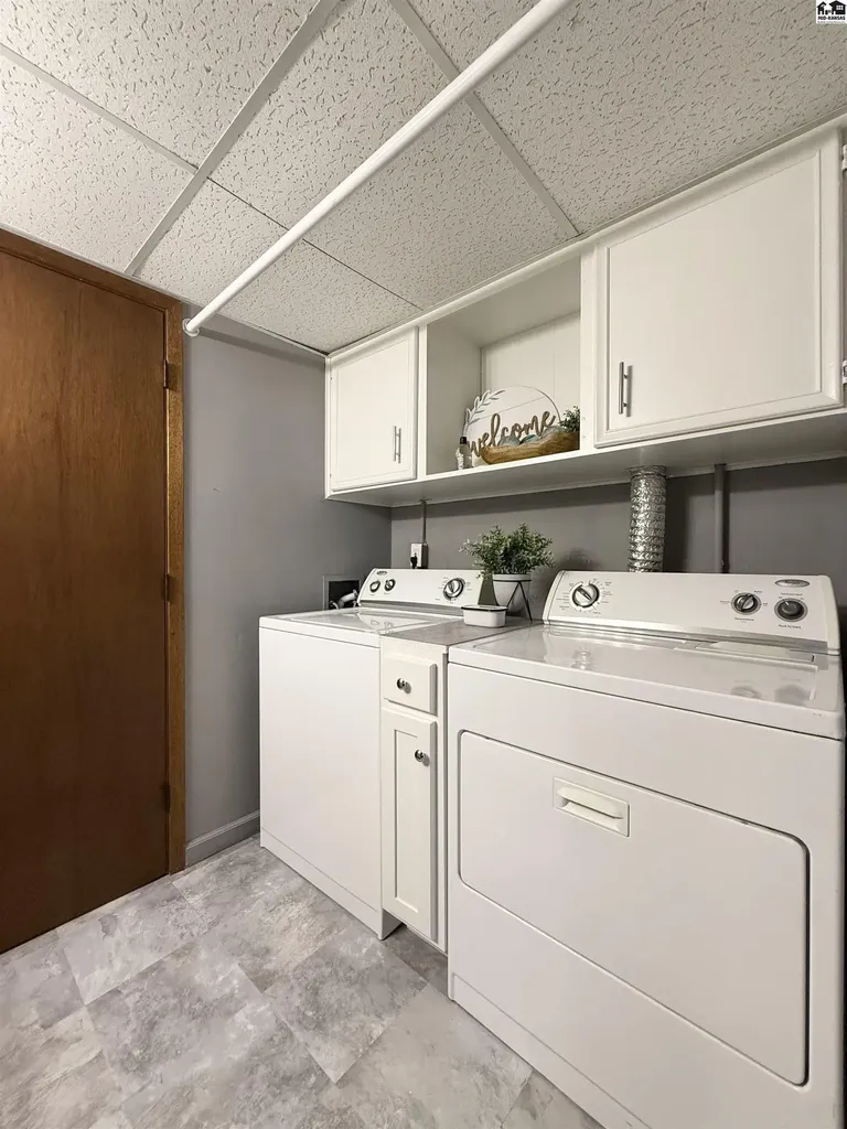 6 Banyard Drive South Hutchinson KS 67505
