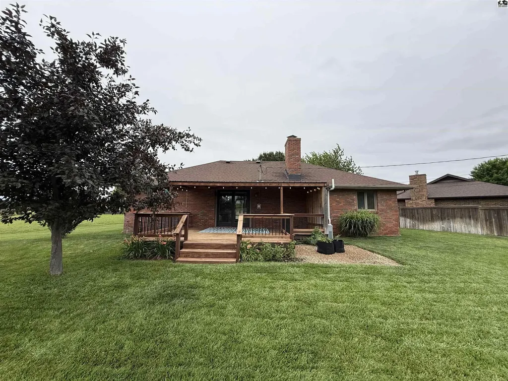 6 Banyard Drive South Hutchinson KS 67505