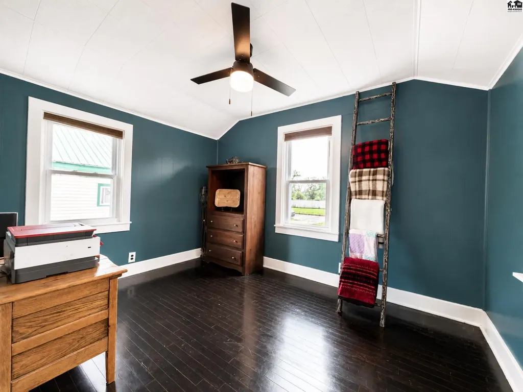 617 N Star Street Hutchinson KS 67501