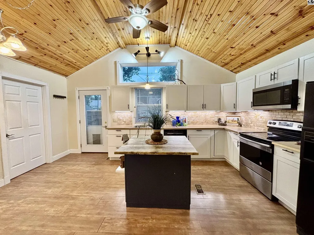 509 S Main Street Mcpherson KS 67460