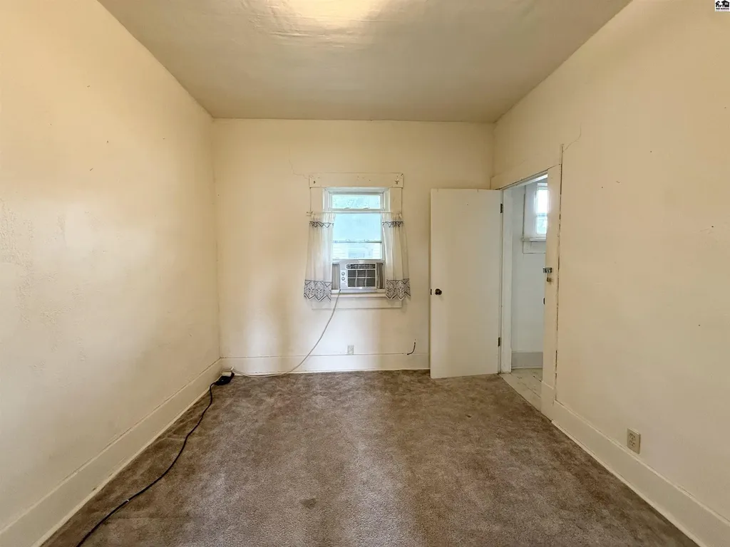 326 N Chemical Street Hutchinson KS 67501