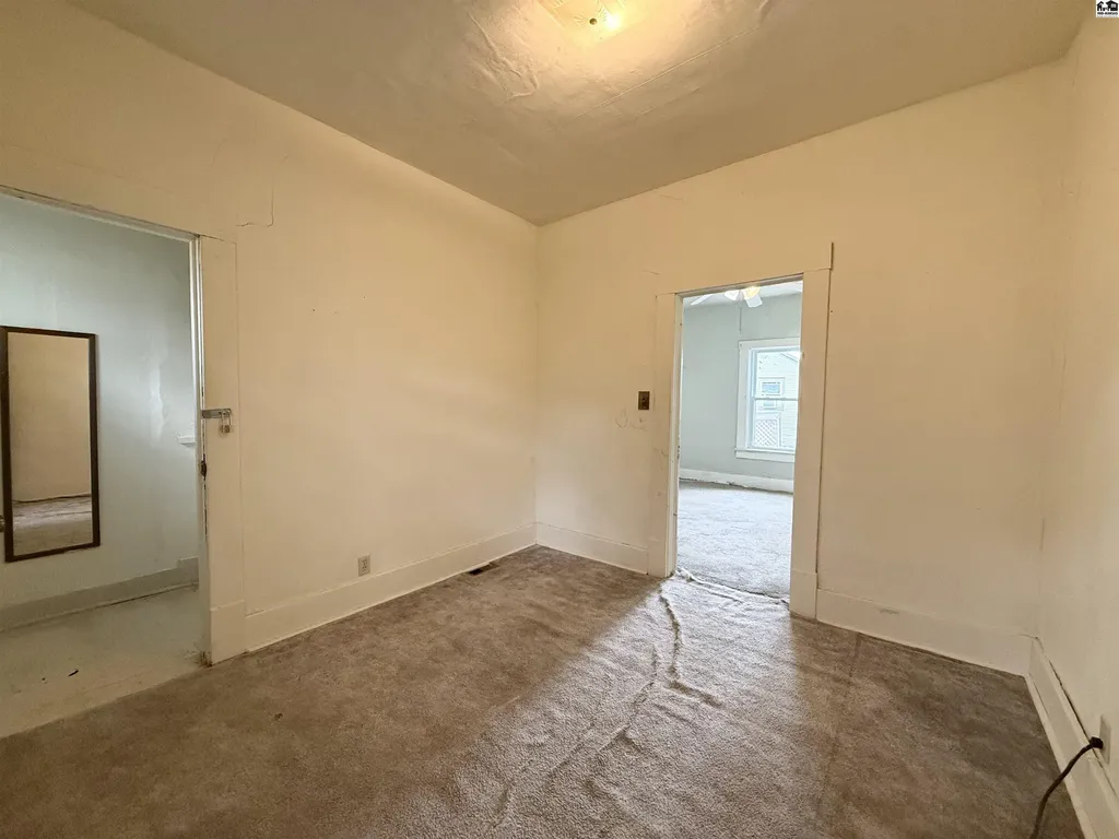 326 N Chemical Street Hutchinson KS 67501