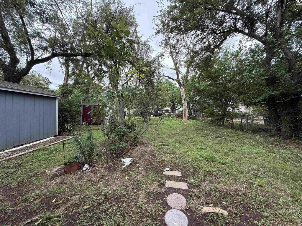 326 N Chemical Street Hutchinson KS 67501