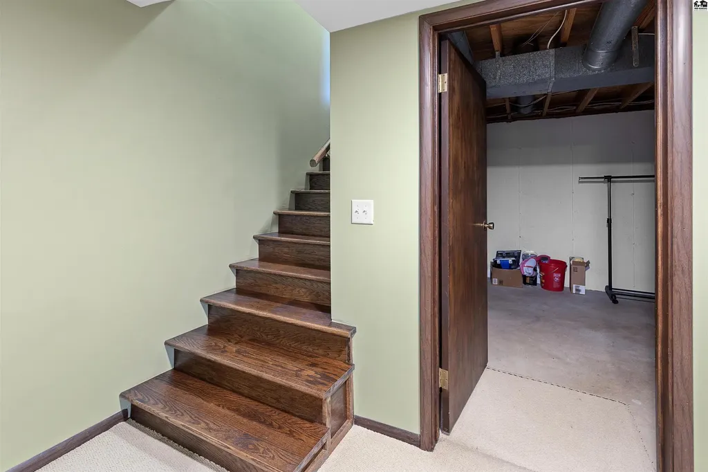 7204 N. Madison Street Hutchinson KS 67502