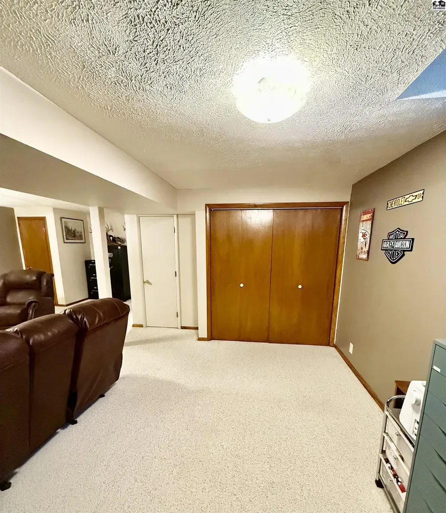 524 Oaklane Street Mcpherson KS 67460