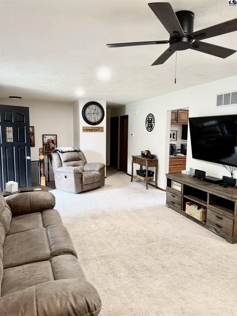 524 Oaklane Street Mcpherson KS 67460