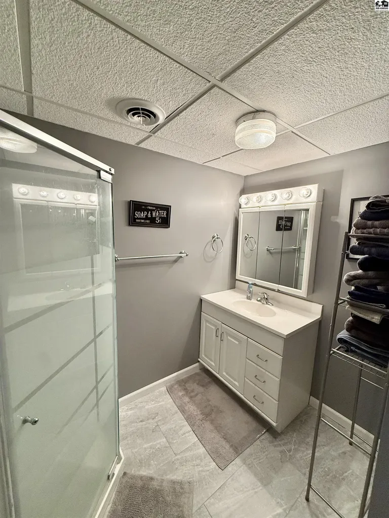 524 Oaklane Street Mcpherson KS 67460