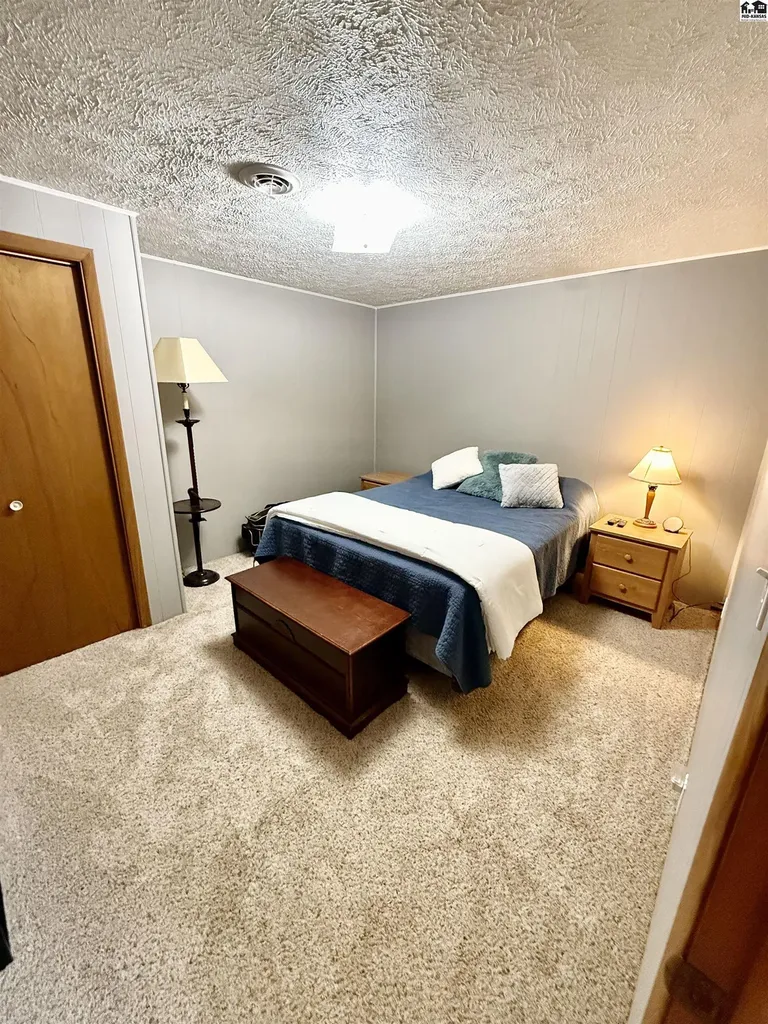524 Oaklane Street Mcpherson KS 67460