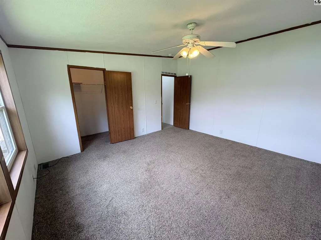 816 Deerfield Mcpherson KS 67460