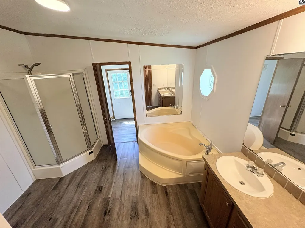 816 Deerfield Mcpherson KS 67460