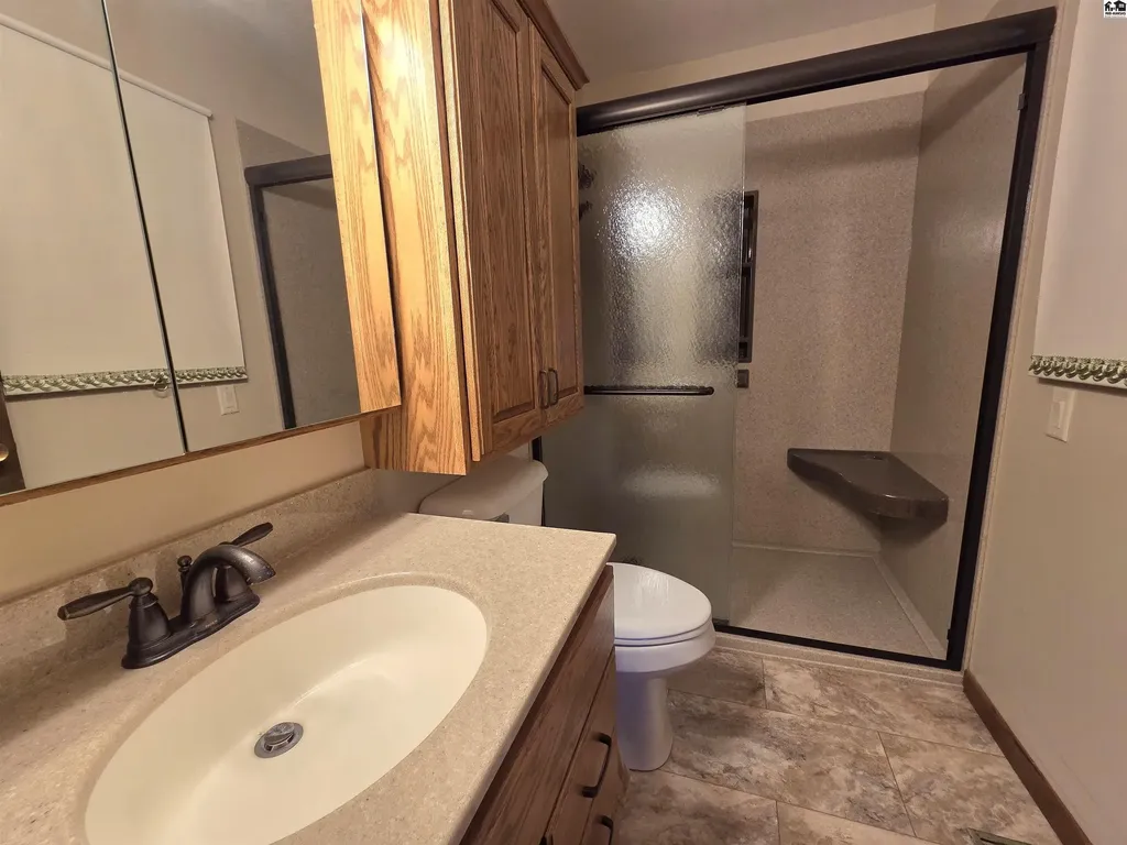 1306 Bristol Road Hutchinson KS 67502
