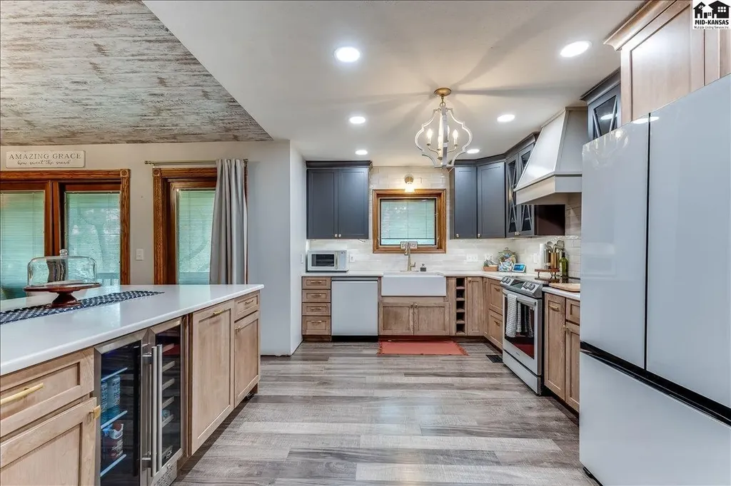 714 S Willison Road Hutchinson KS 67501