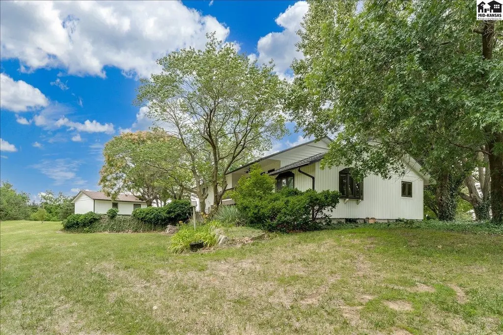 714 S Willison Road Hutchinson KS 67501