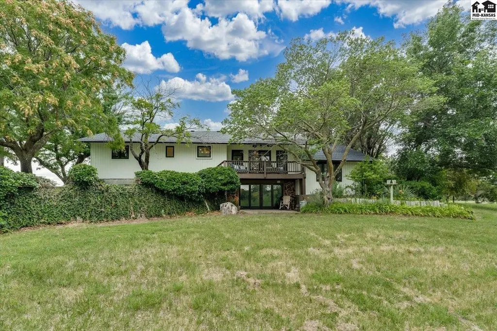 714 S Willison Road Hutchinson KS 67501