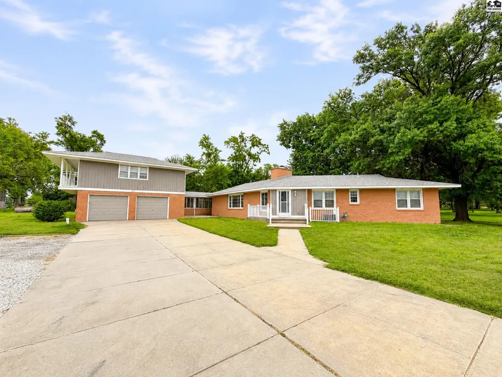 5600 N Plum Street Hutchinson KS 67502