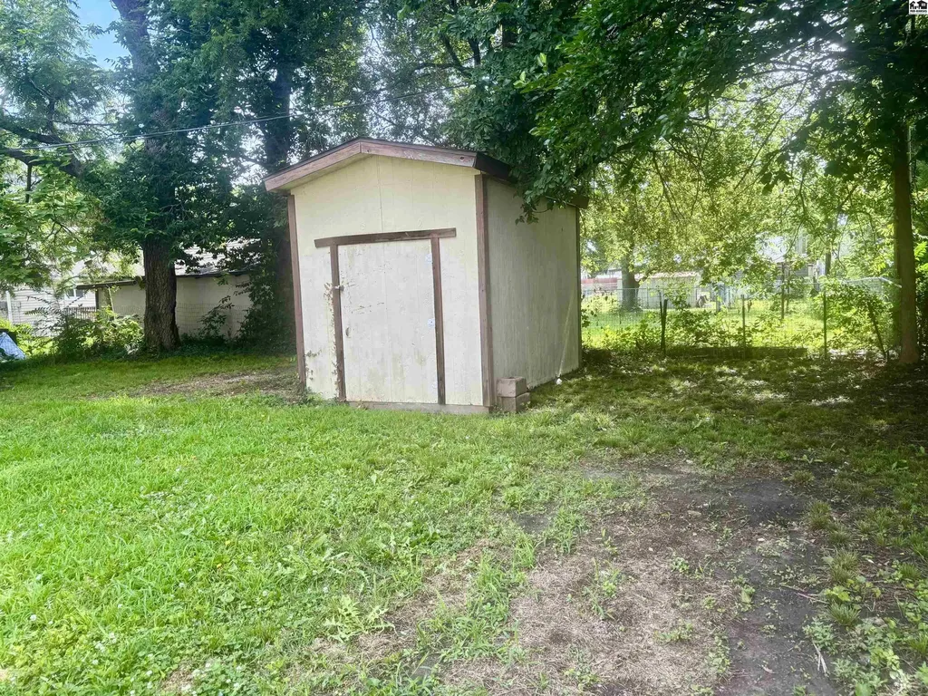 209 S Oak Street Mcpherson KS 67460