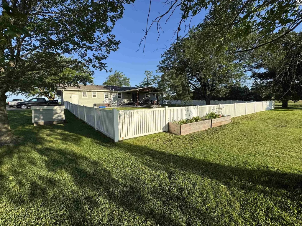 1386 12th Avenue Mcpherson KS 67460