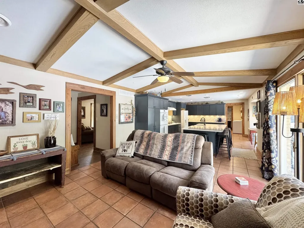 2704 Heather Parkway Hutchinson KS 67502