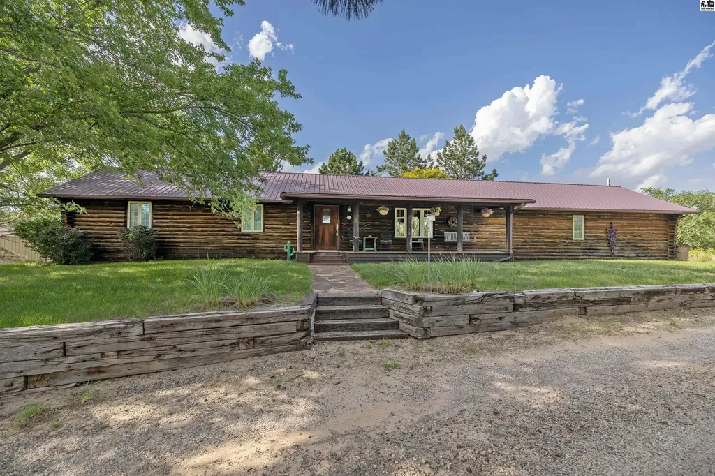 800 E 71st Avenue Hutchinson KS 67502