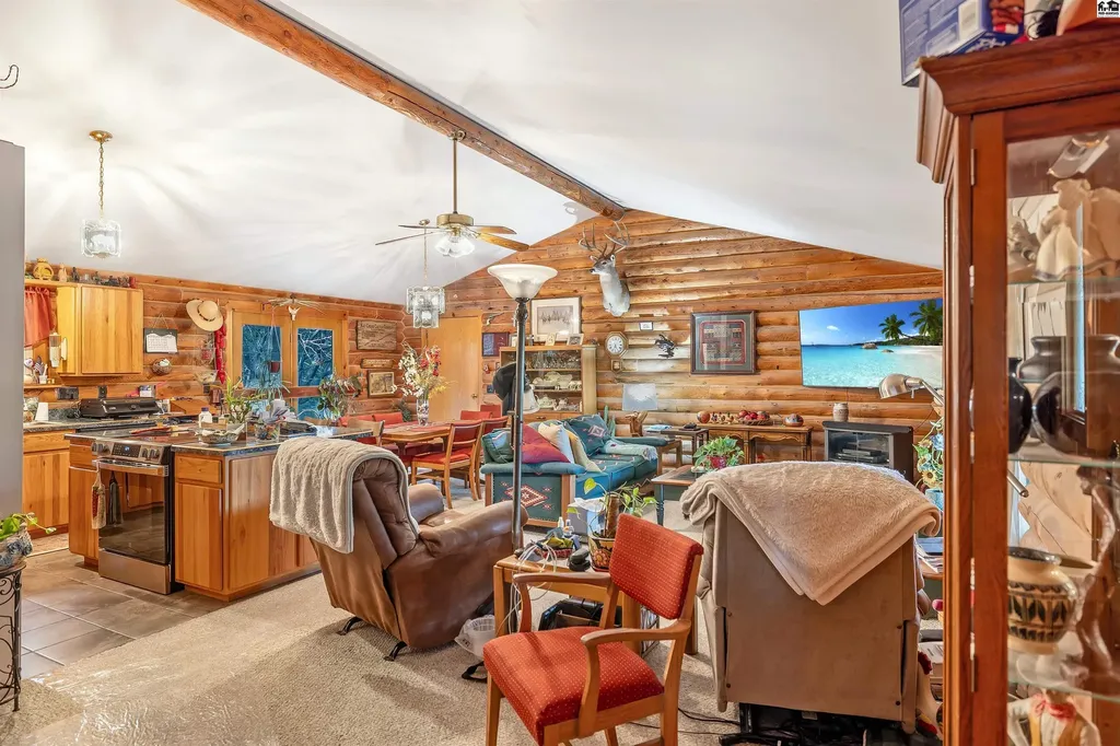 800 E 71st Avenue Hutchinson KS 67502