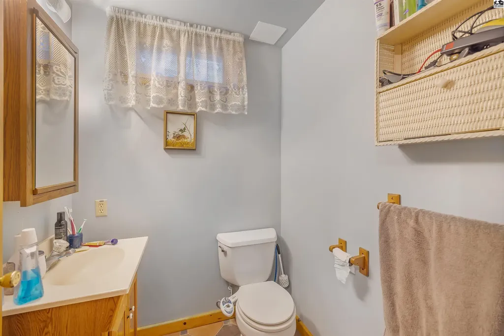 800 E 71st Avenue Hutchinson KS 67502