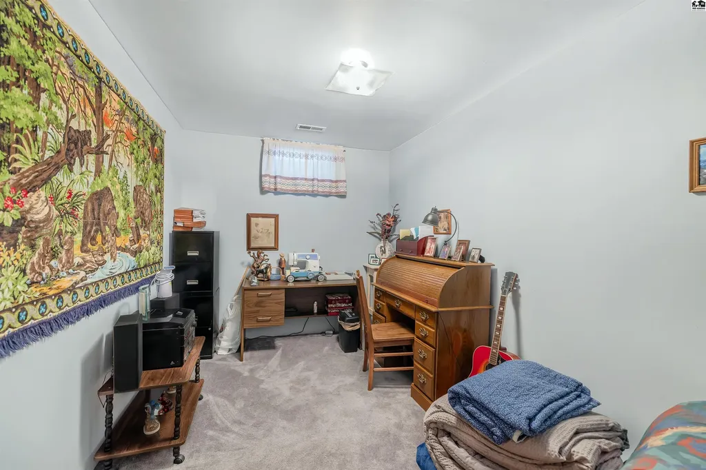 800 E 71st Avenue Hutchinson KS 67502