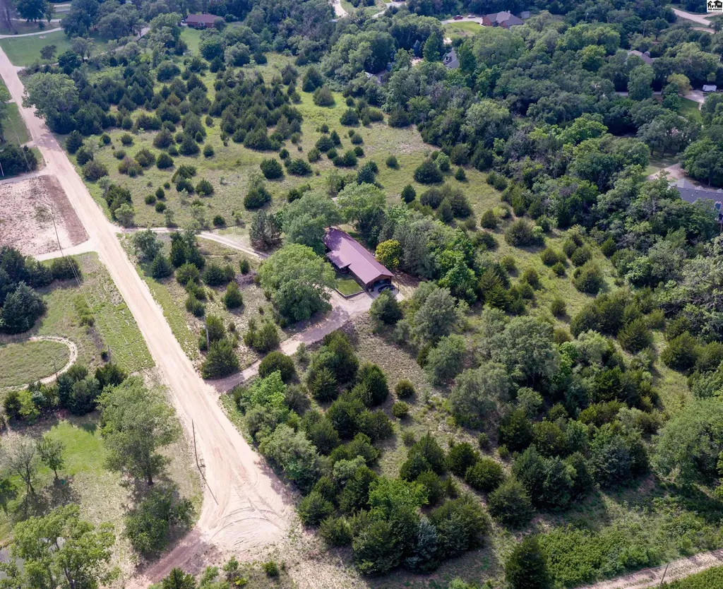800 E 71st Avenue Hutchinson KS 67502