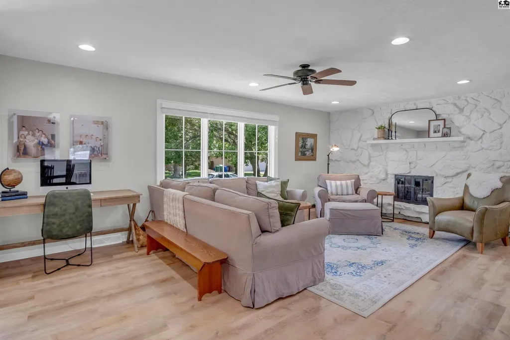 1625 Suncrest Drive Mcpherson KS 67460