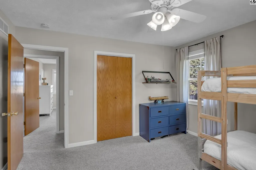 1625 Suncrest Drive Mcpherson KS 67460