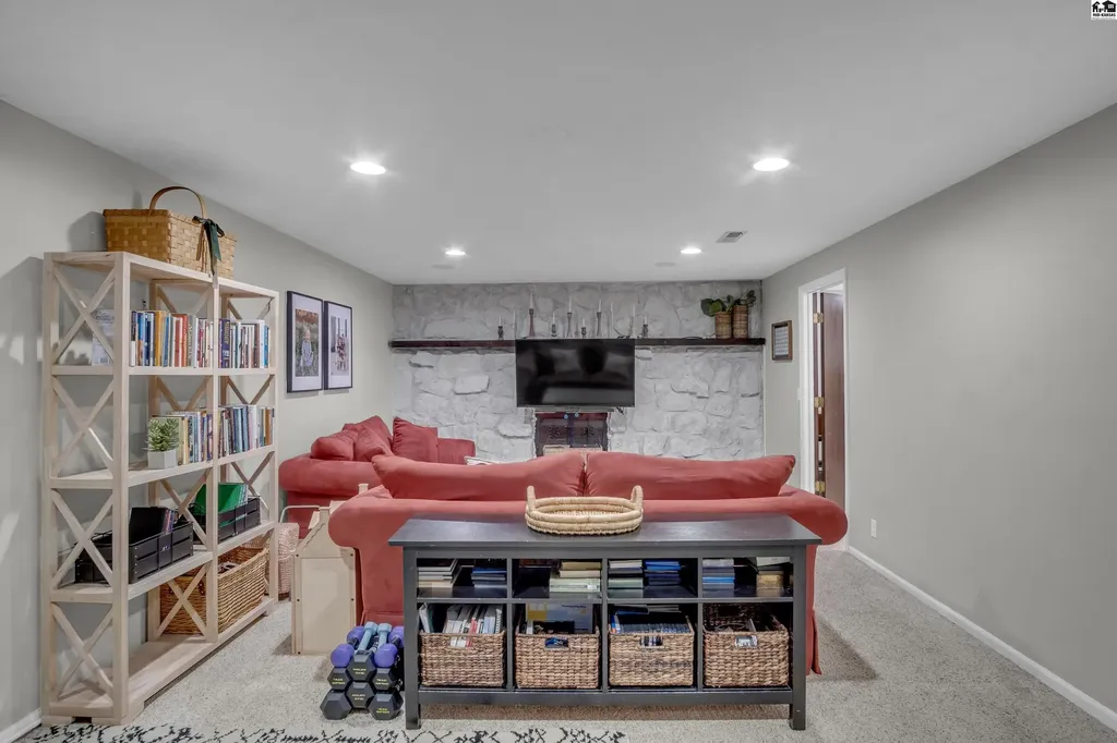 1625 Suncrest Drive Mcpherson KS 67460