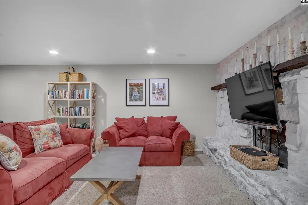 1625 Suncrest Drive Mcpherson KS 67460