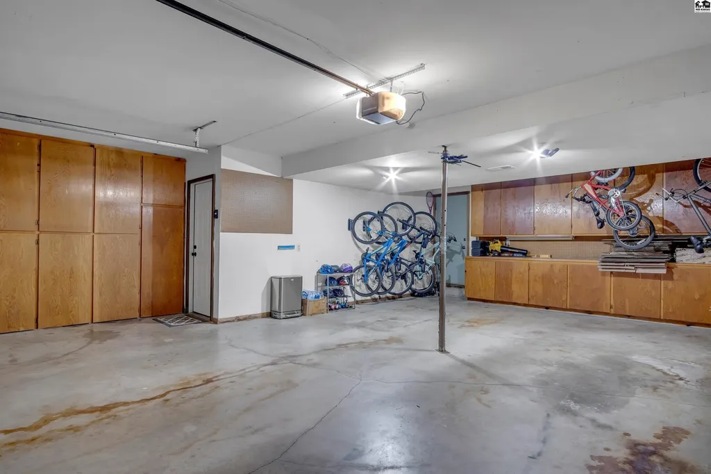 1625 Suncrest Drive Mcpherson KS 67460